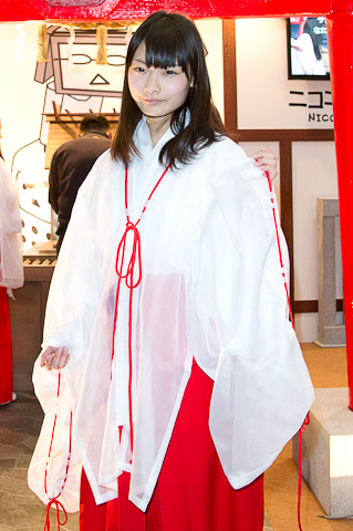 【球王183直播】李玟心痛老公拉断肌肉 李美凤放言不会复出(图1) 球王直播网地址不行了